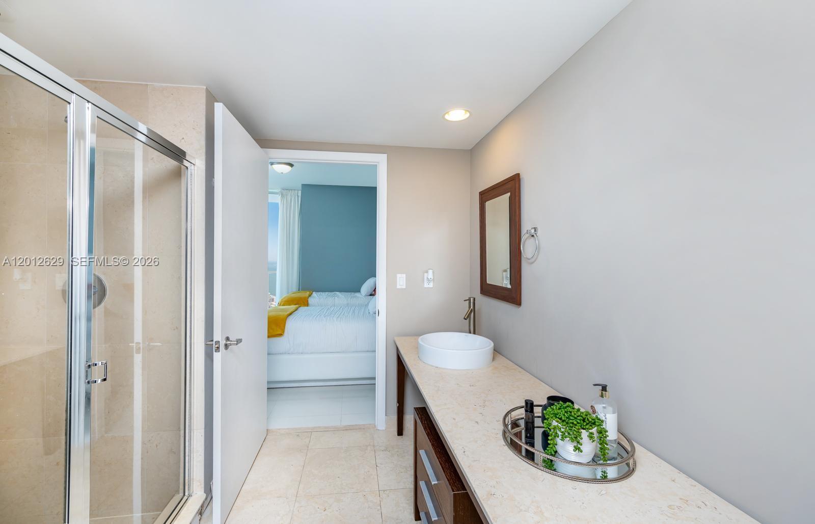 ICONBRICKELL CONDO NO 1 - Residential