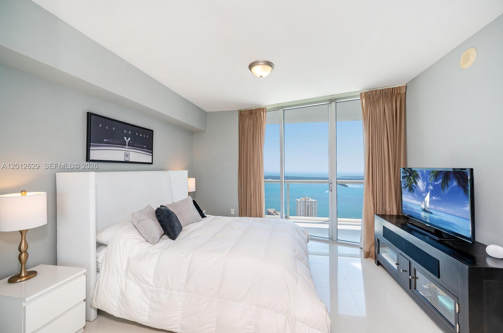 ICONBRICKELL CONDO NO 1 - Residential