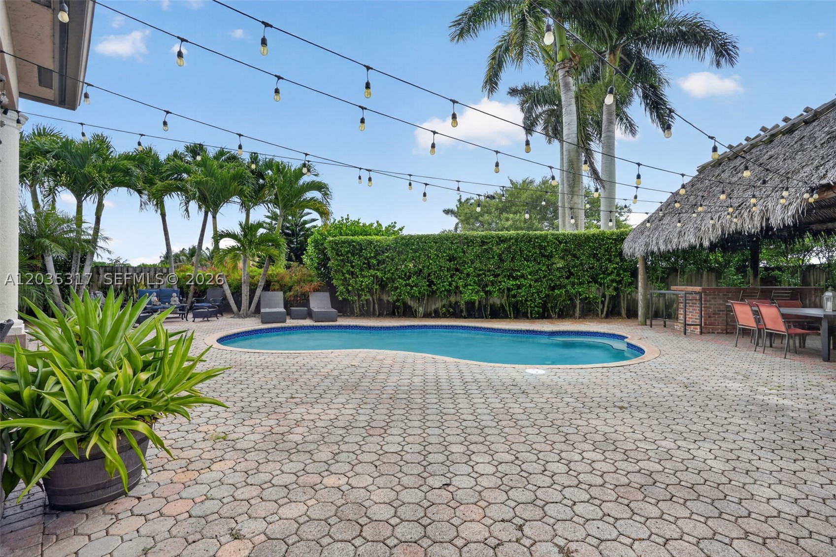 KENDALLAND - Residential