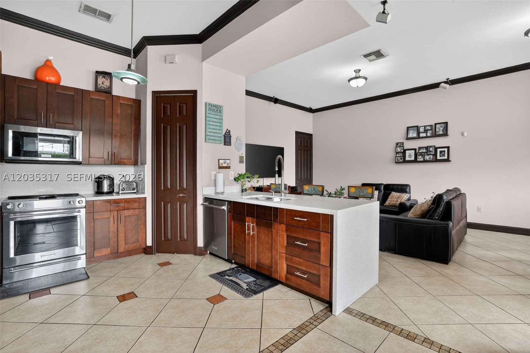 KENDALLAND - Residential