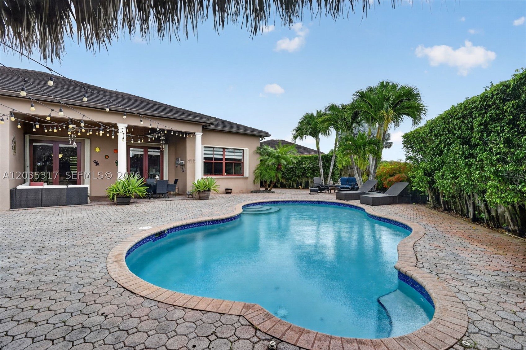 KENDALLAND - Residential