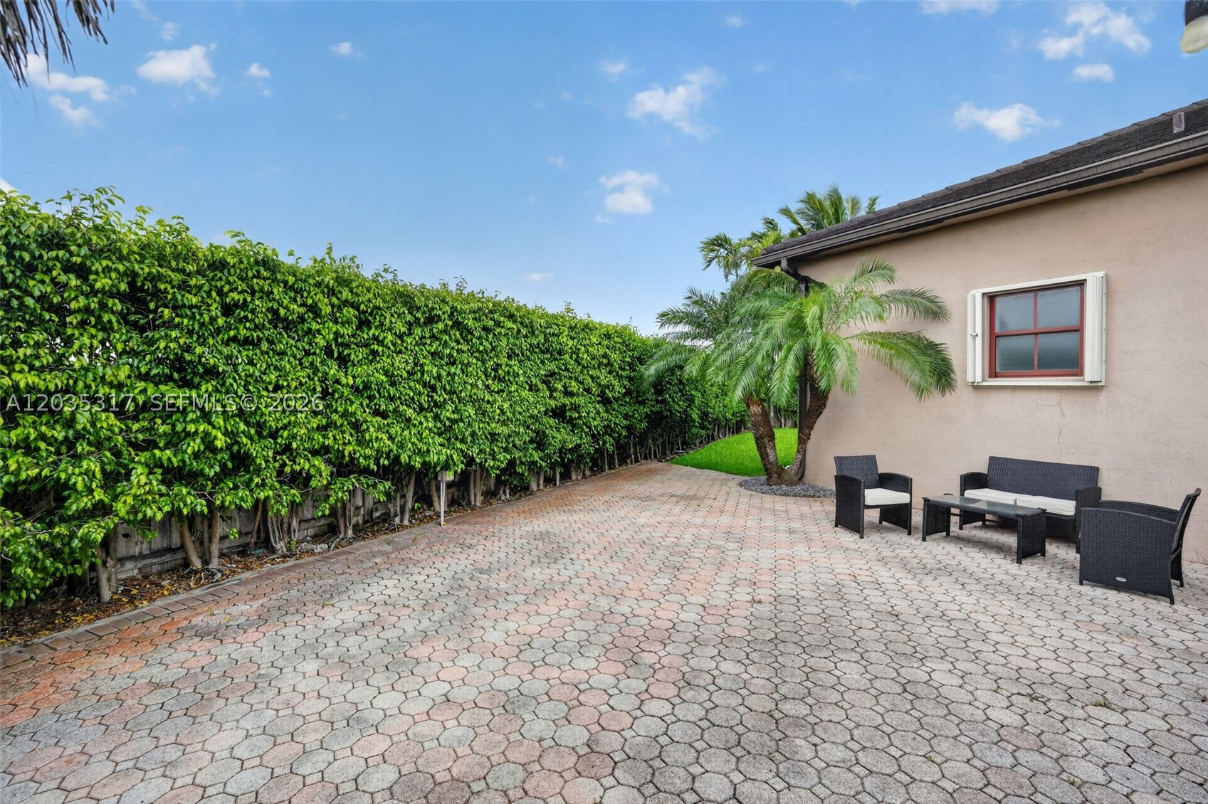 KENDALLAND - Residential