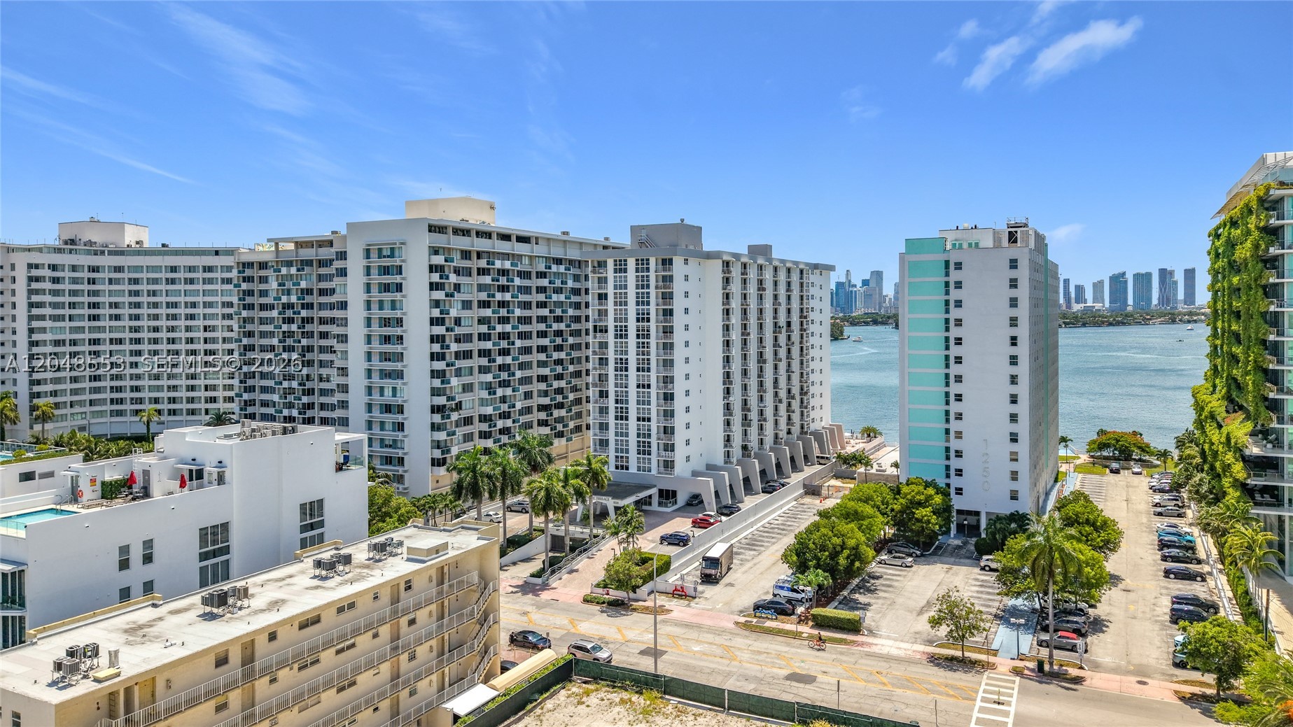 BAYVIEW TERR CONDO - Residential