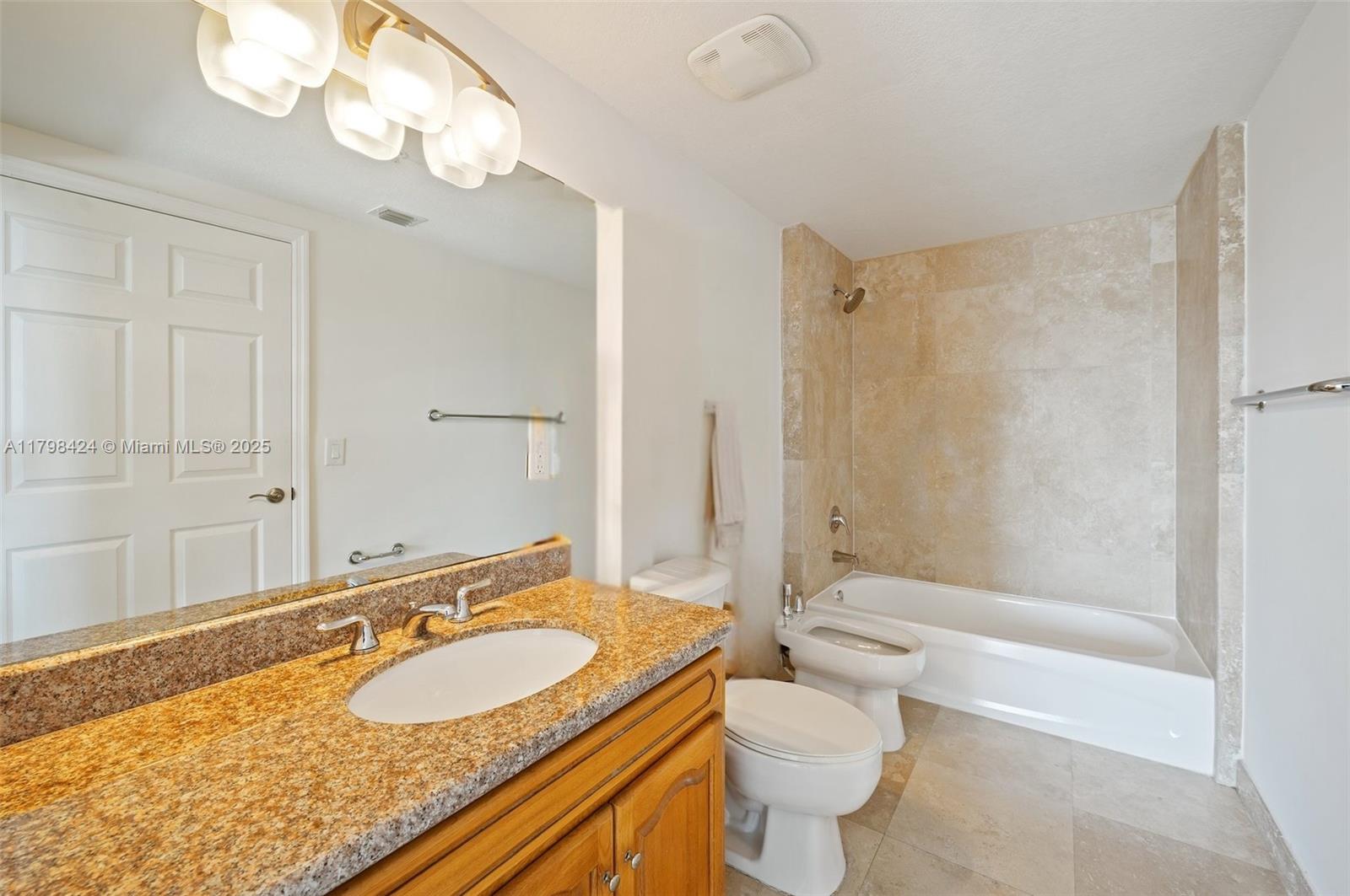 KEYSTONE VILLAS II CONDO - Residential