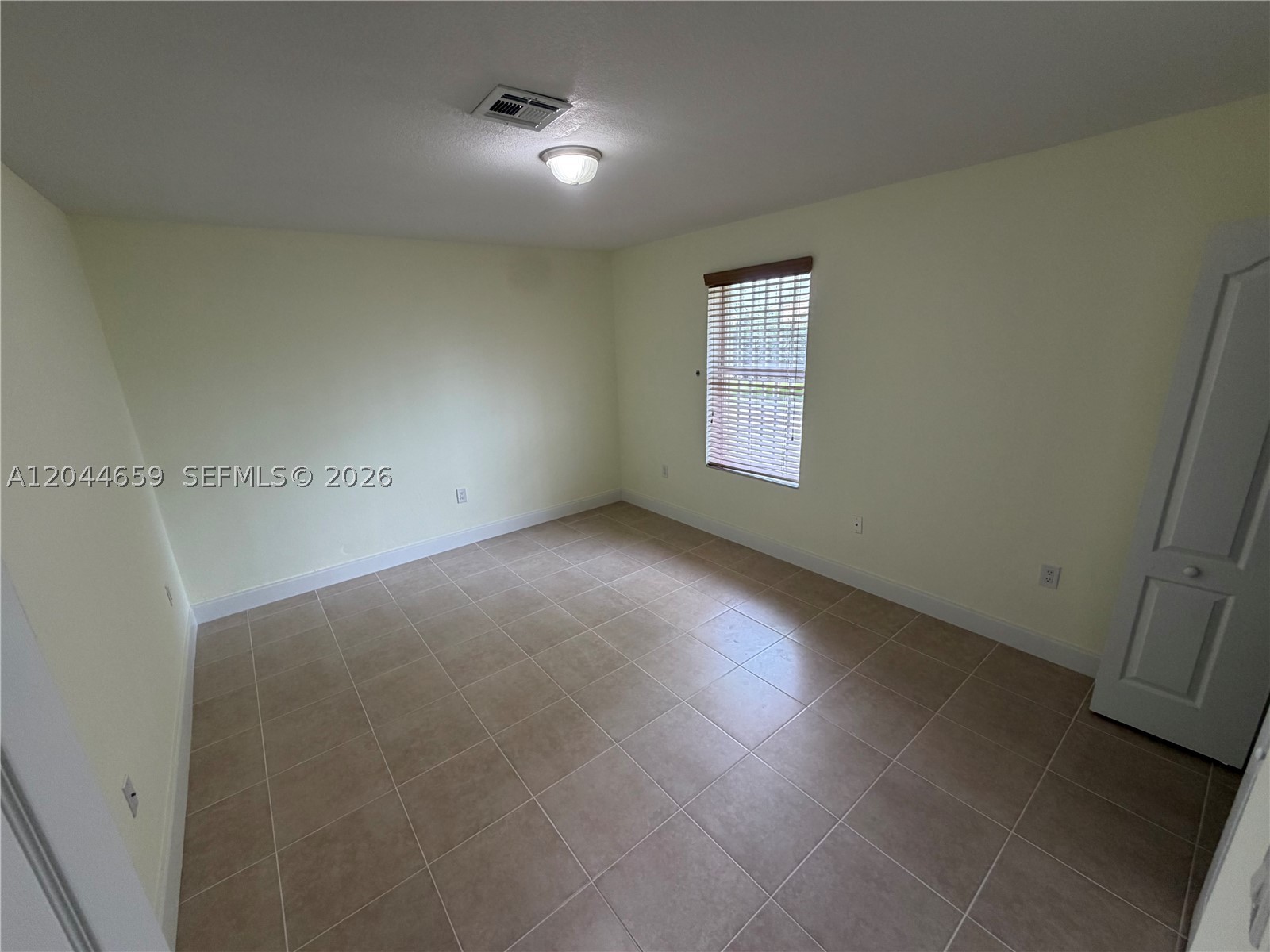 ROSEHAVEN - Residential Lease