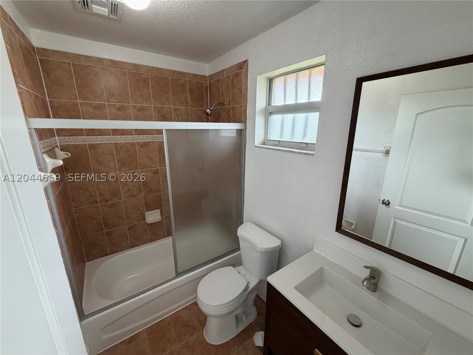 ROSEHAVEN - Residential Lease