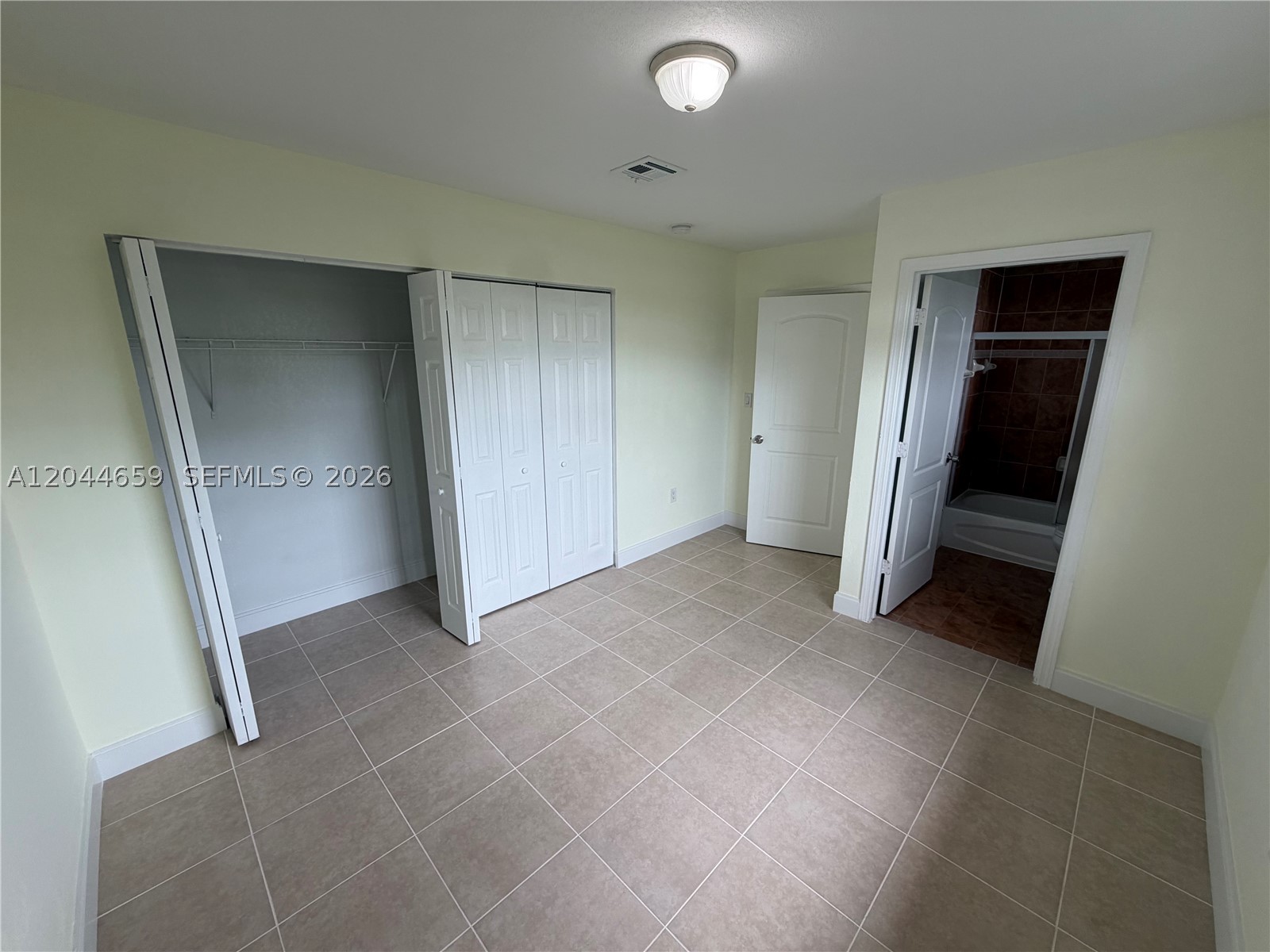 ROSEHAVEN - Residential Lease