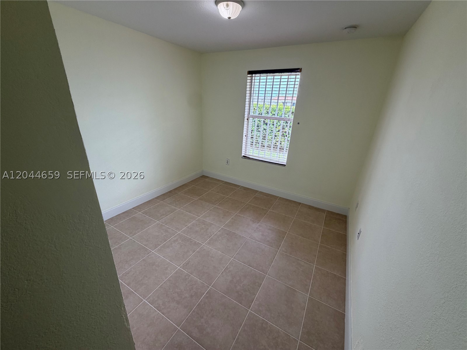 ROSEHAVEN - Residential Lease