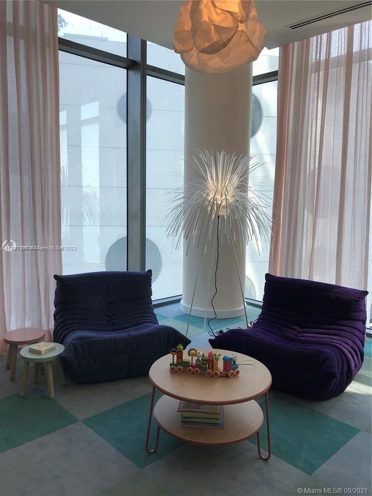 PARAISO BAY CONDO - Residential Lease