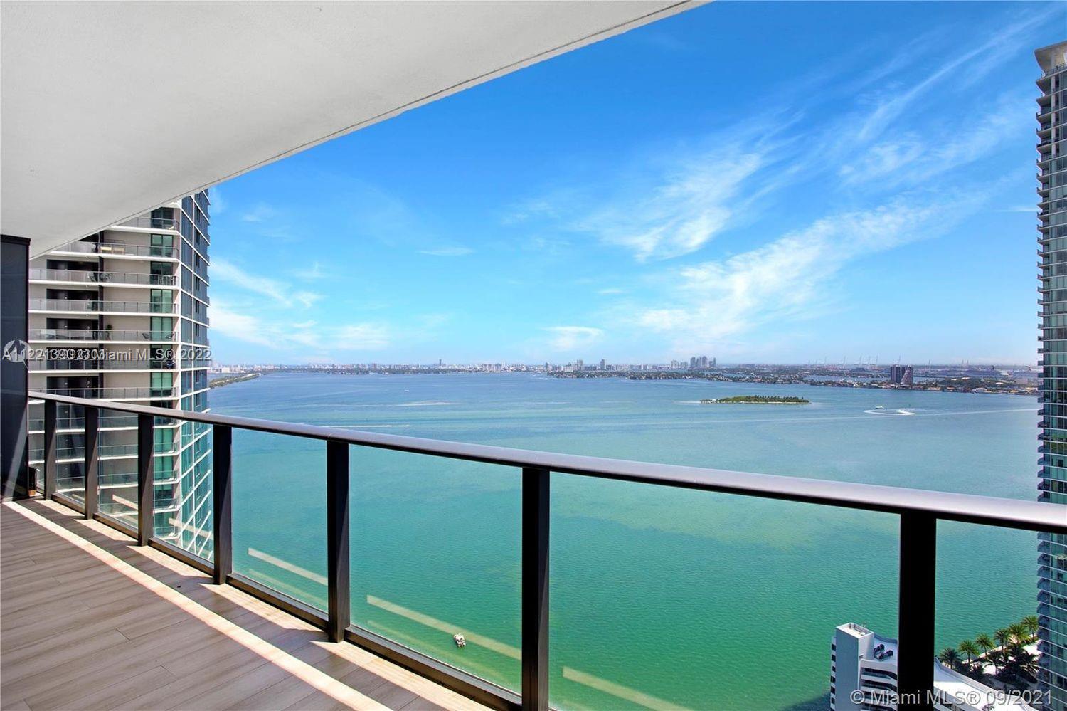 1 bed 2 bath plus den with breathtaking views of Biscayne Bay and resort style amenities including spa, oversized pool, virtual golf, tennis courts, theater, kids playroom and more. Bosch and Subzero appliances, hardwood closets and wood-like ceramic floors. Centrally located at Edgewater, minutes away from design district, Wynwood, Brickell, and South Beach to enjoy Miami's top shopping, dinning, and entertainment destinations.