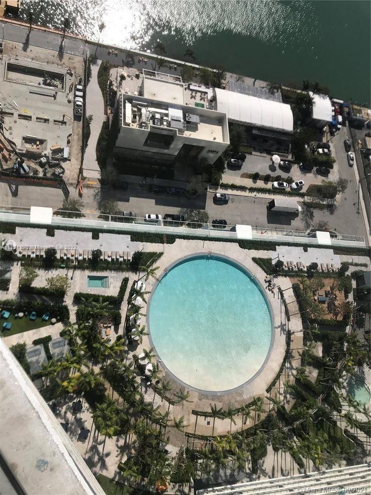 PARAISO BAY CONDO - Residential Lease