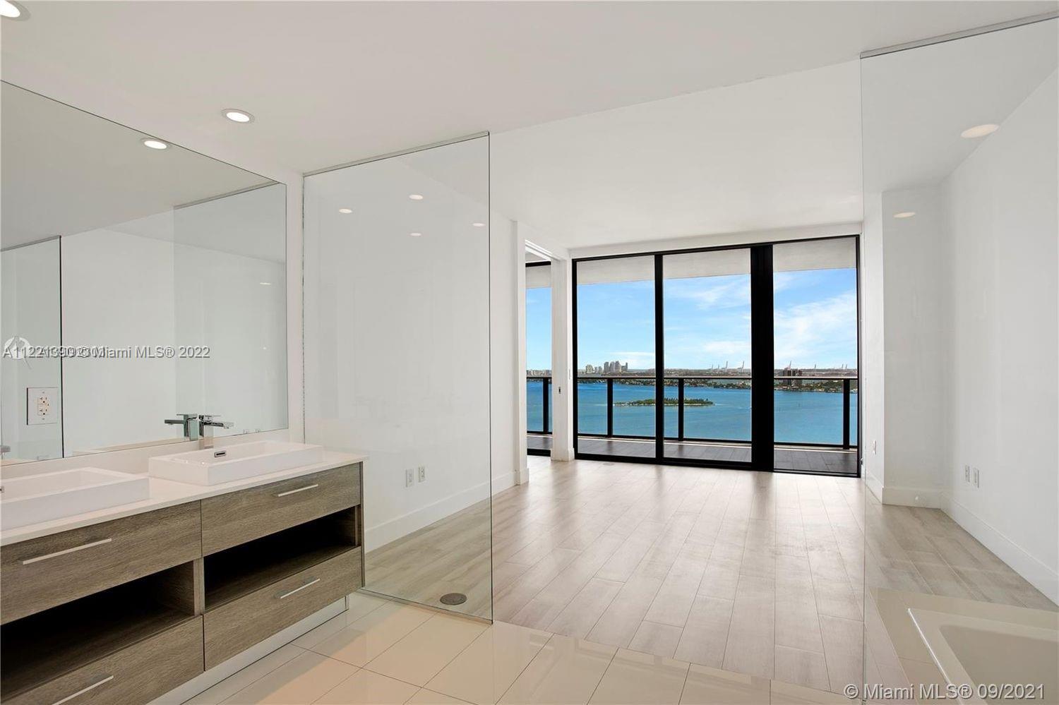 PARAISO BAY CONDO - Residential Lease