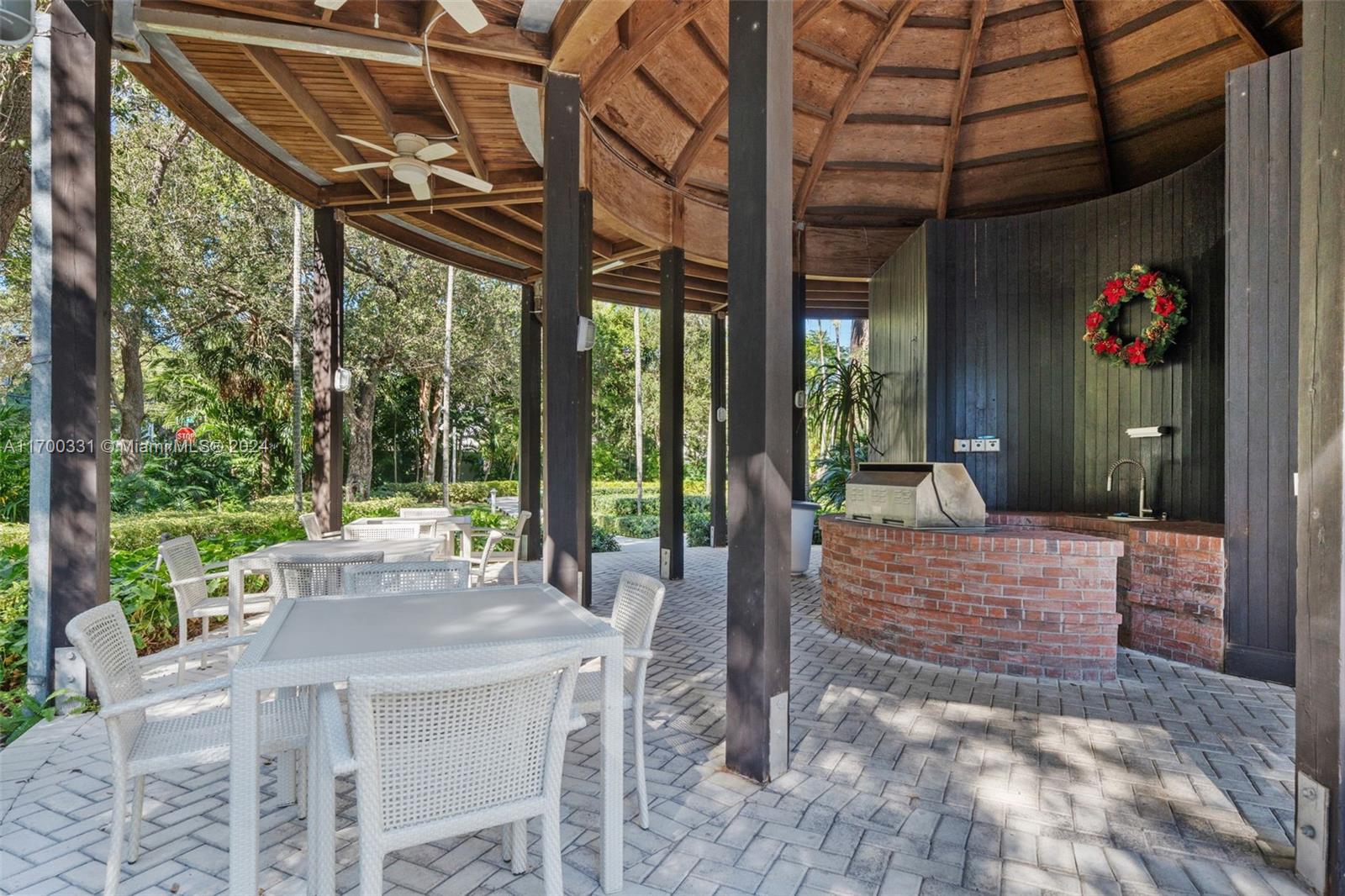 GROVE HILL TOWER CONDO - Residential