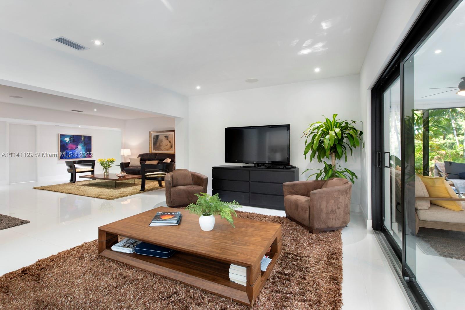 KINNEY PARK - Residential