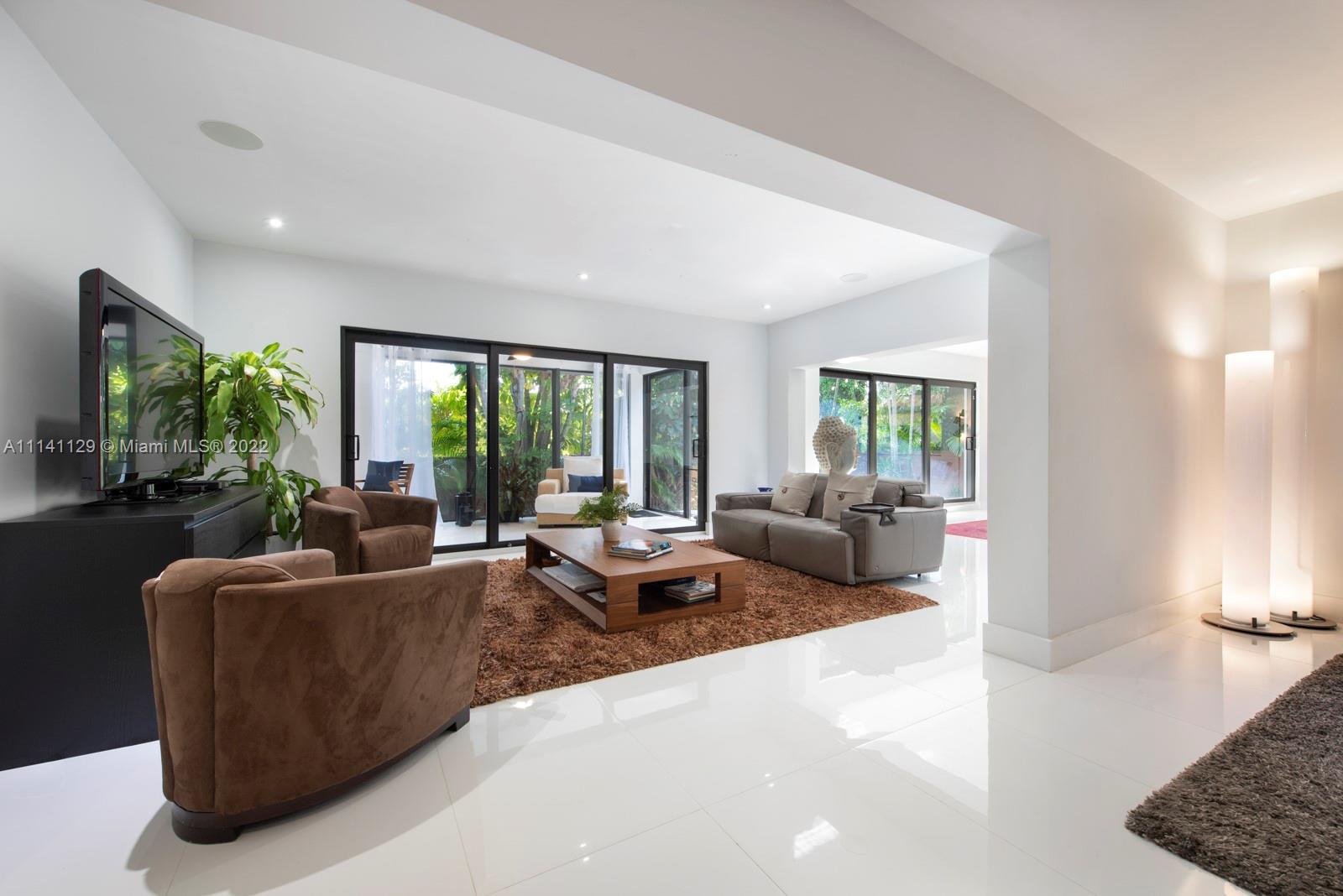 KINNEY PARK - Residential
