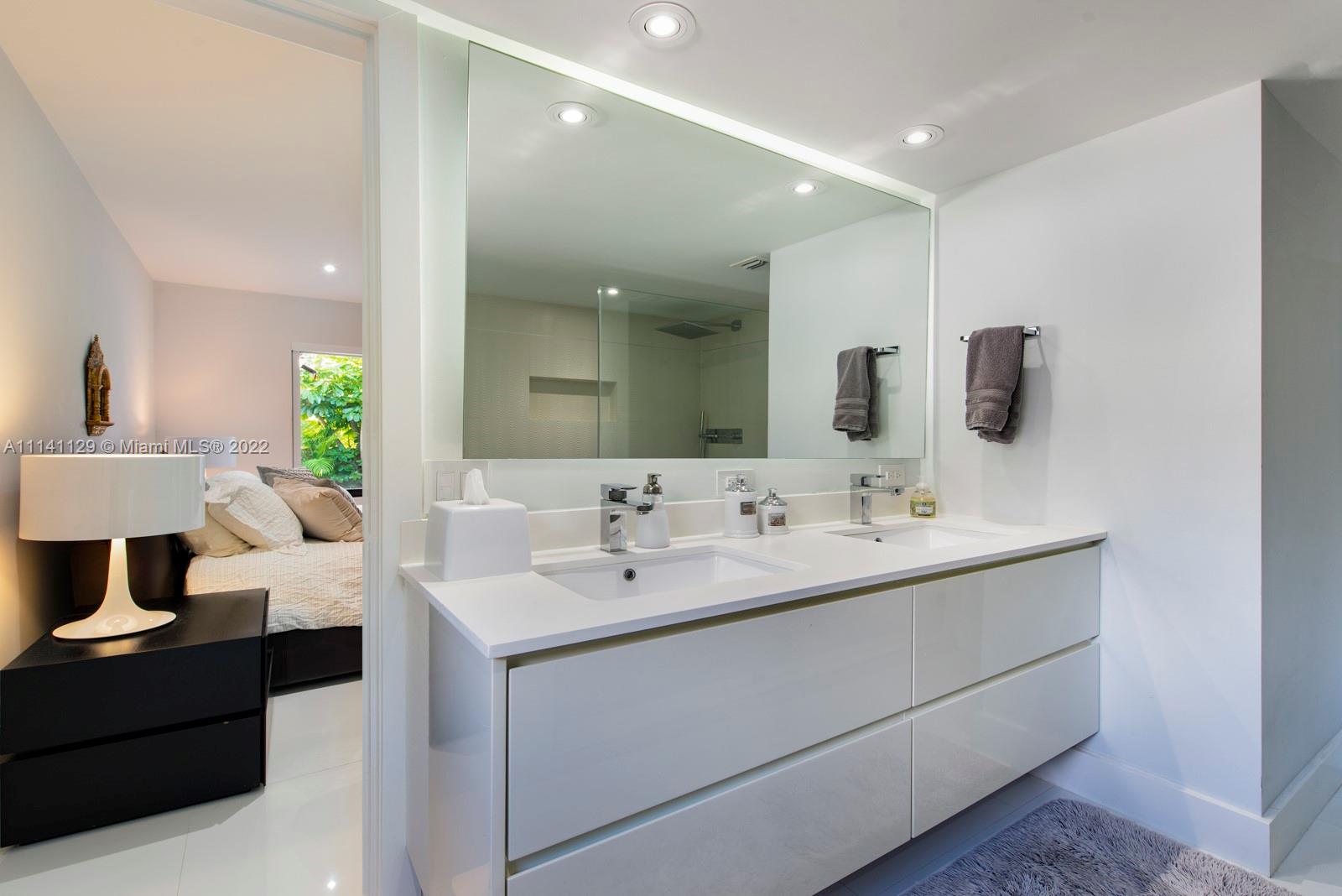 KINNEY PARK - Residential