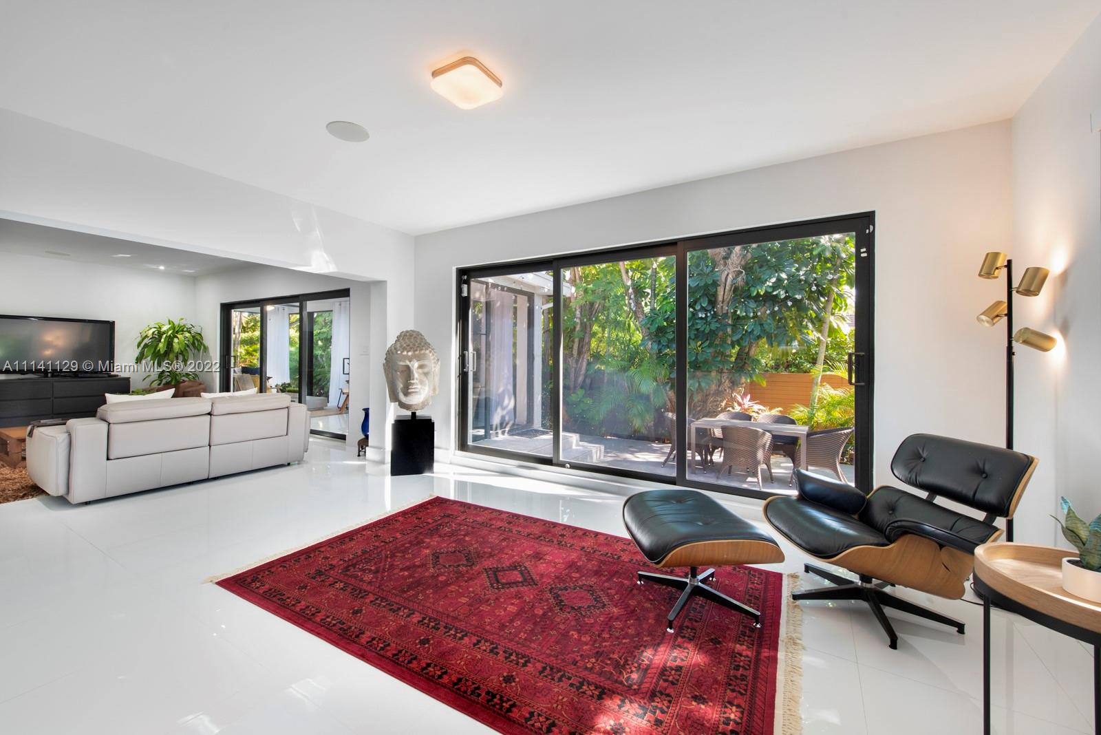 KINNEY PARK - Residential