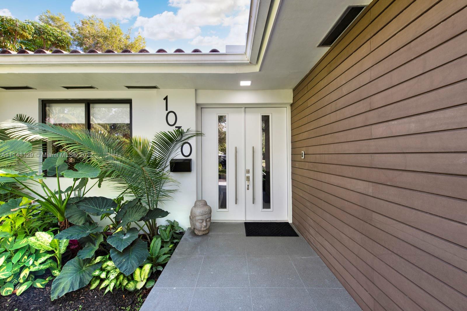 KINNEY PARK - Residential