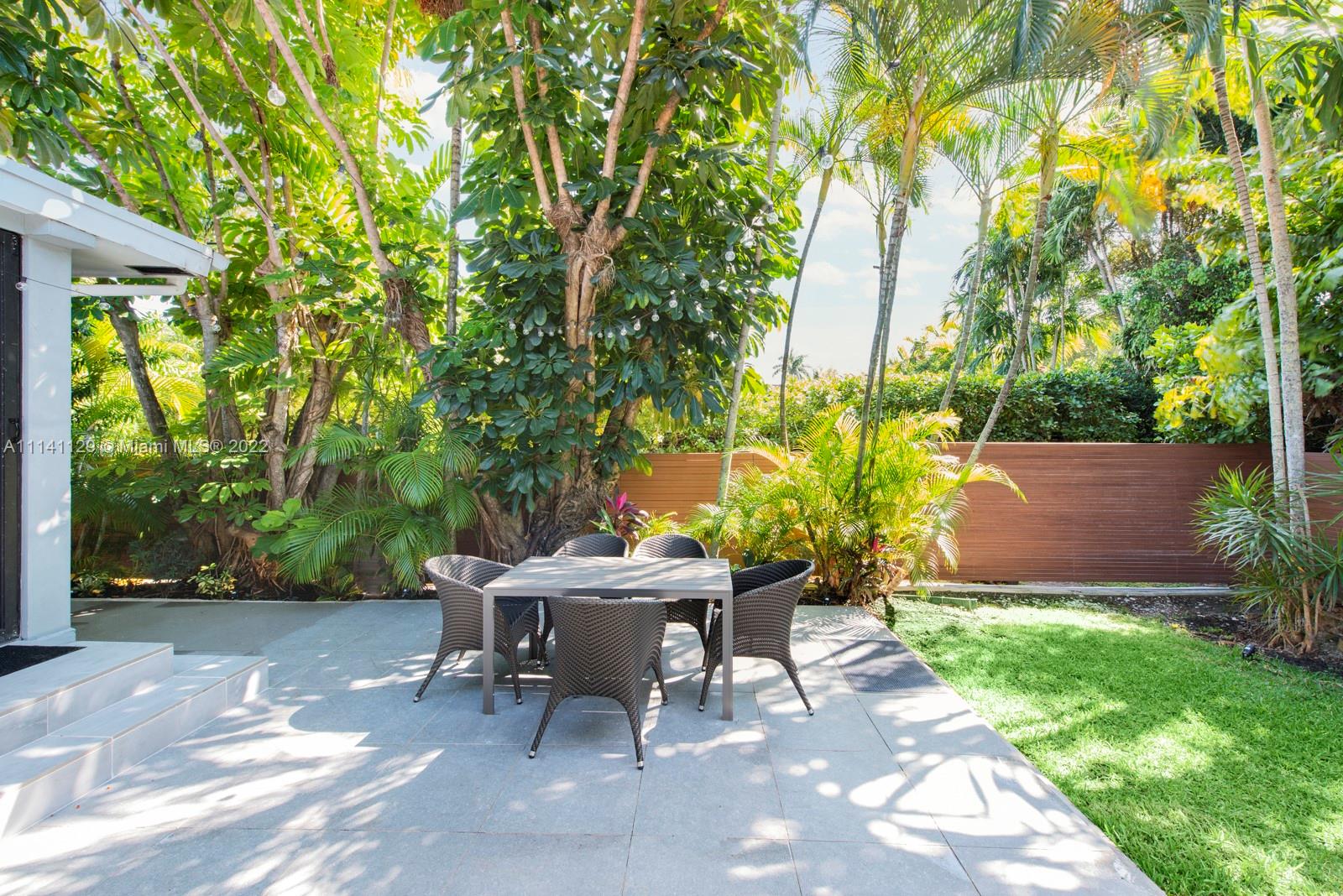 KINNEY PARK - Residential