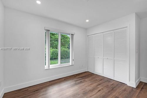 5.5 ACRE W 4/3 CROSSFENCED - Residential
