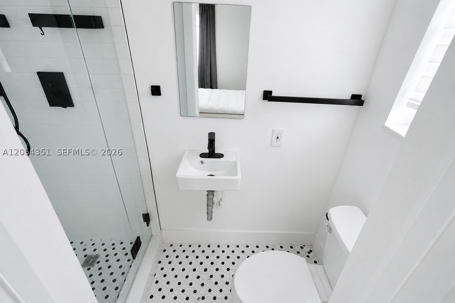 GARDEN SUB AMD PL - Residential Lease