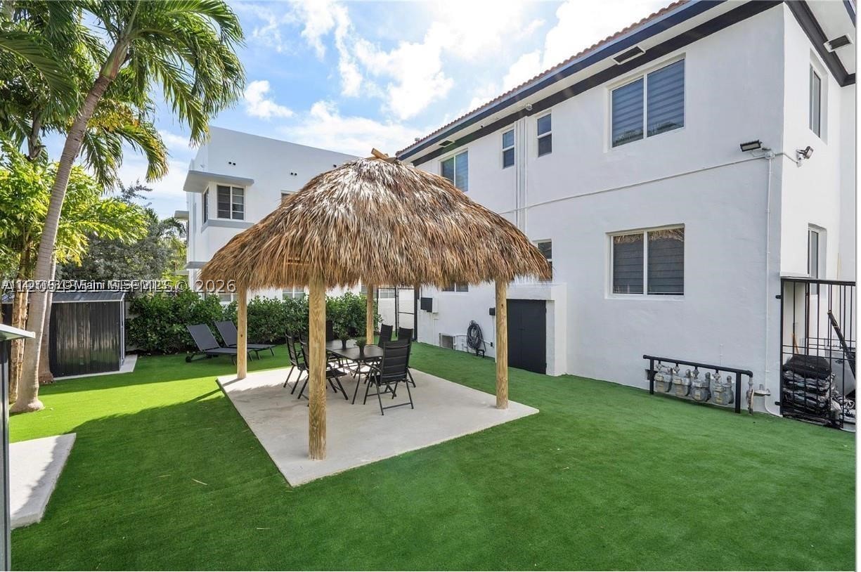 GARDEN SUB AMD PL - Residential Lease