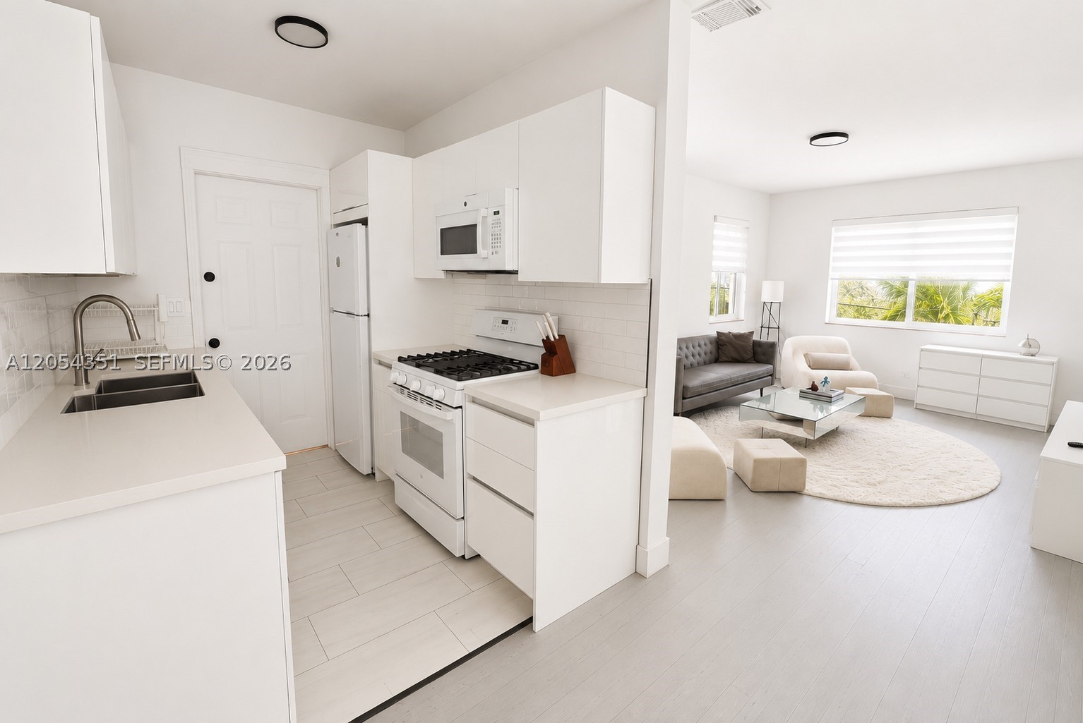 GARDEN SUB AMD PL - Residential Lease