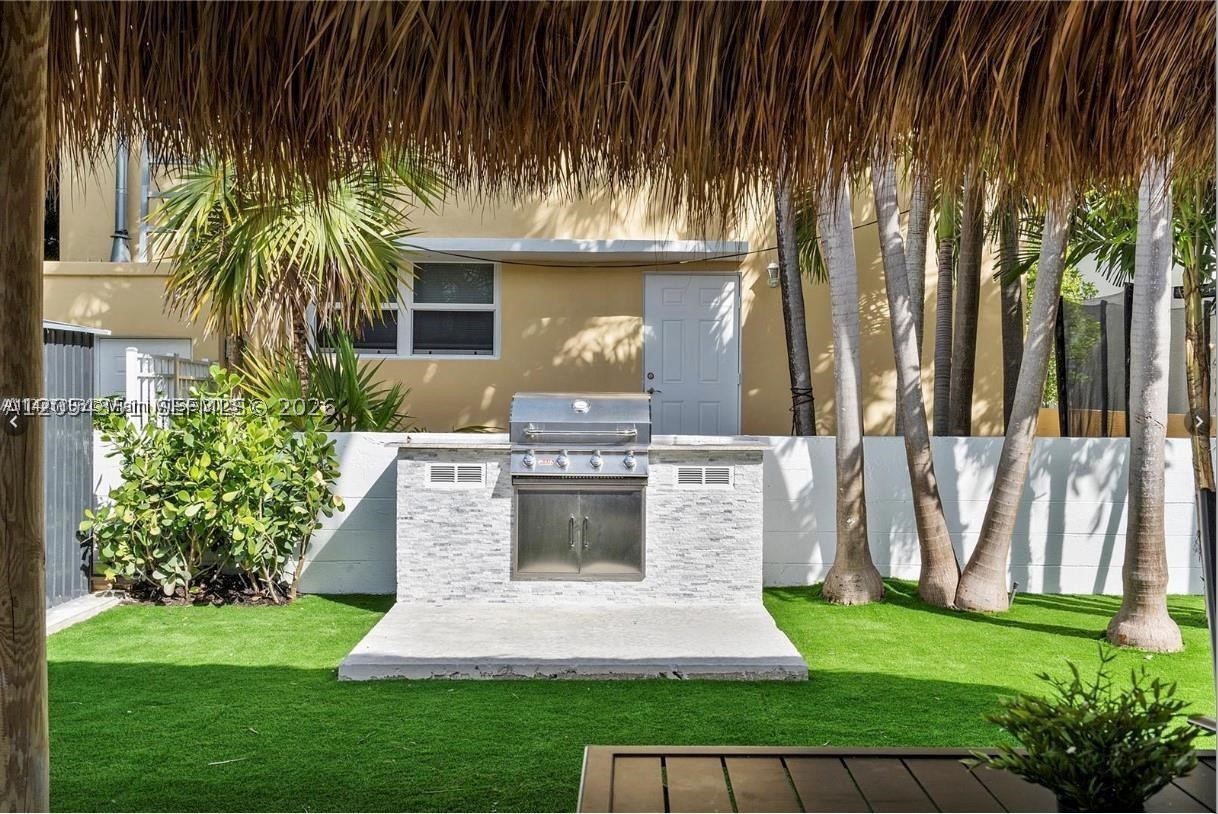 GARDEN SUB AMD PL - Residential Lease