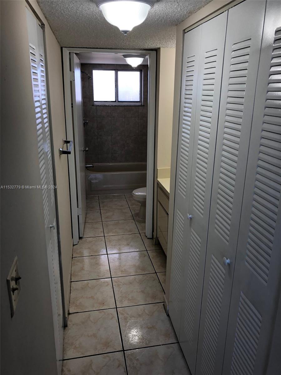 VISTA DEL LAGO I CONDO - Residential Lease