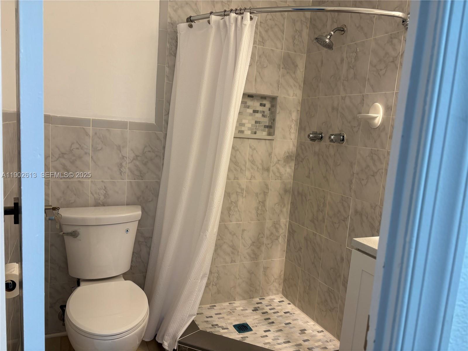 WALNUT GARDENS CONDO - Residential