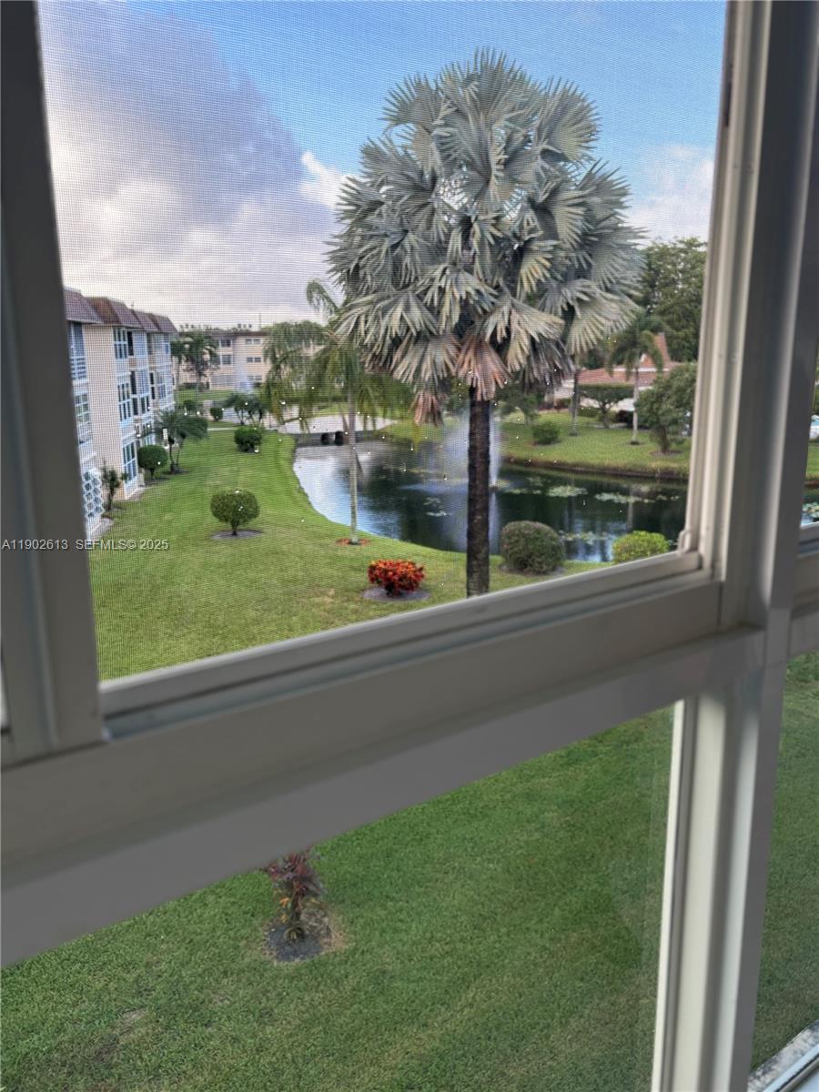 WALNUT GARDENS CONDO - Residential
