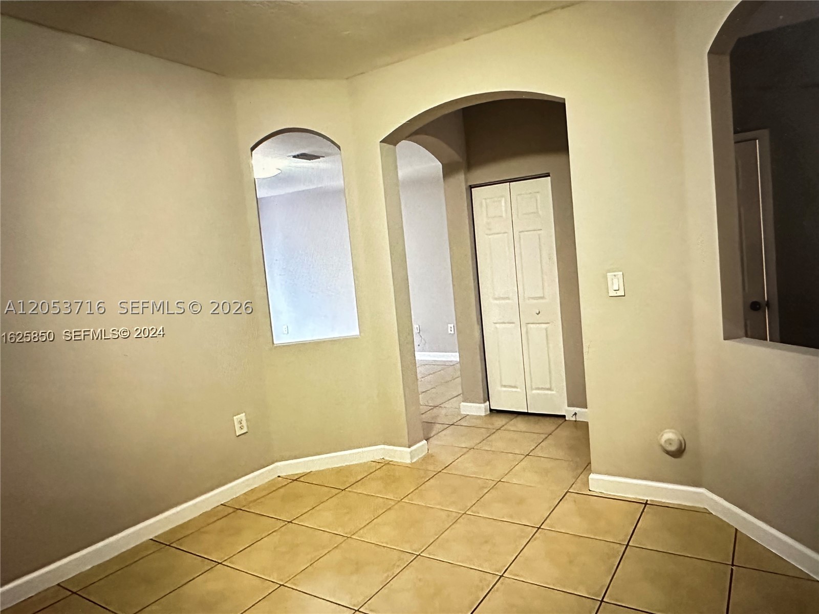 BEACON AT DORAL - Residential Lease