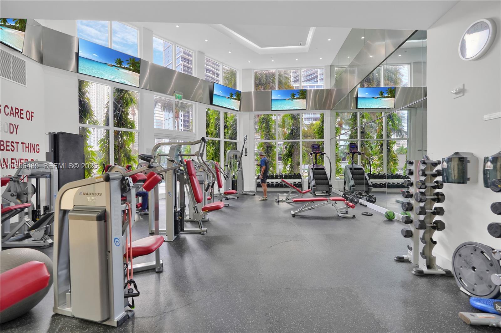 CARBONELL CONDO - Residential Lease