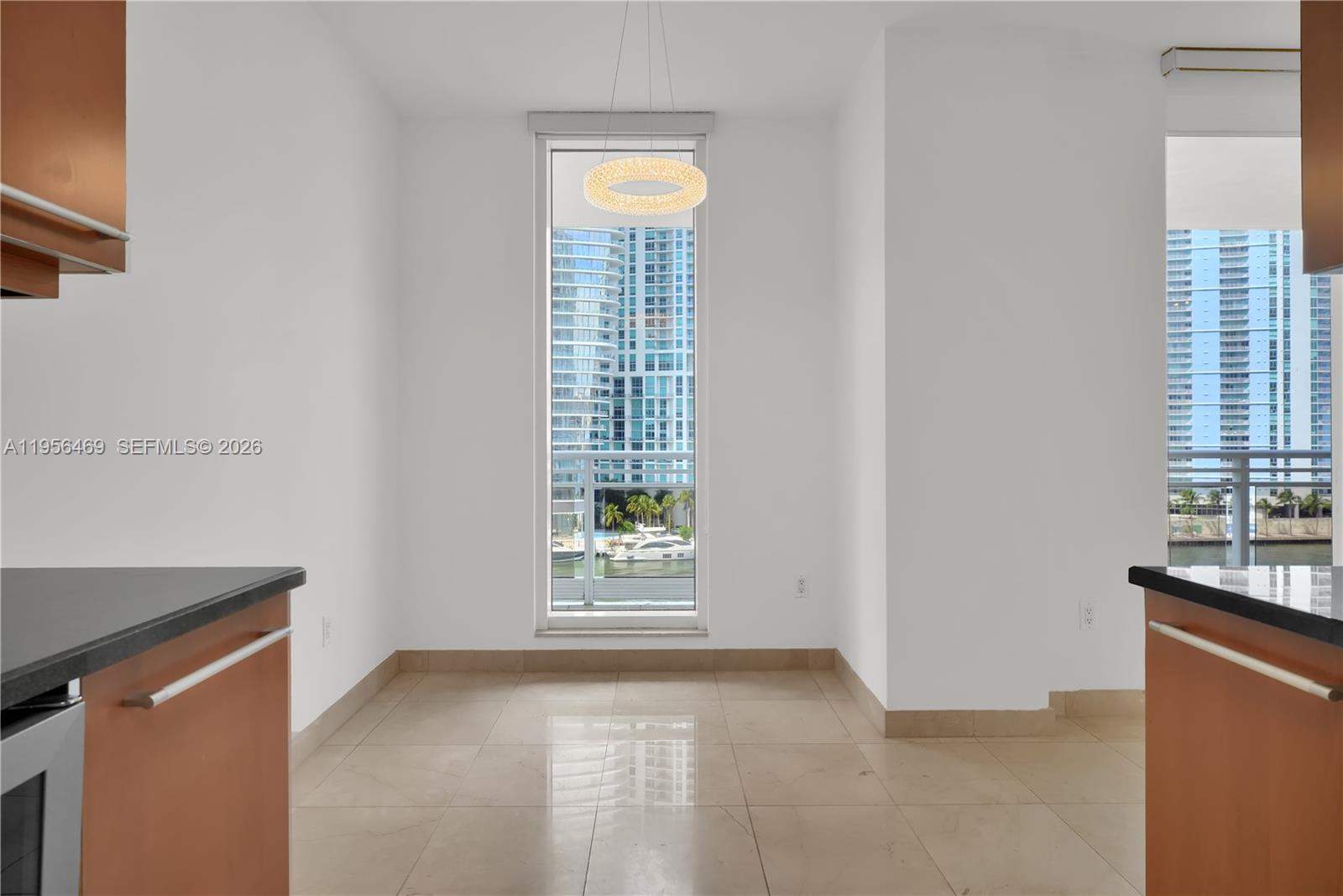 CARBONELL CONDO - Residential Lease