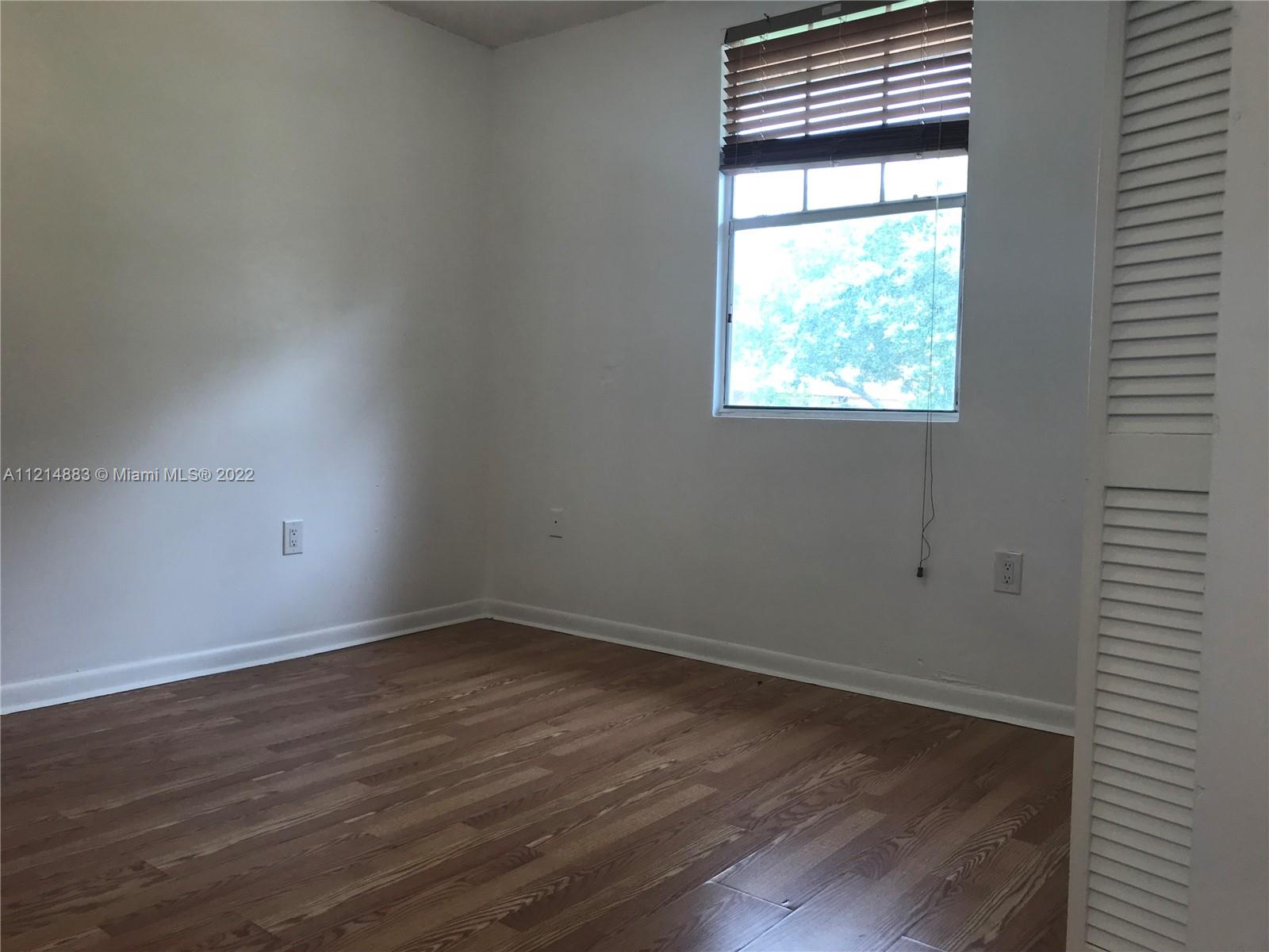 HONEY HILL PARK - Residential Lease