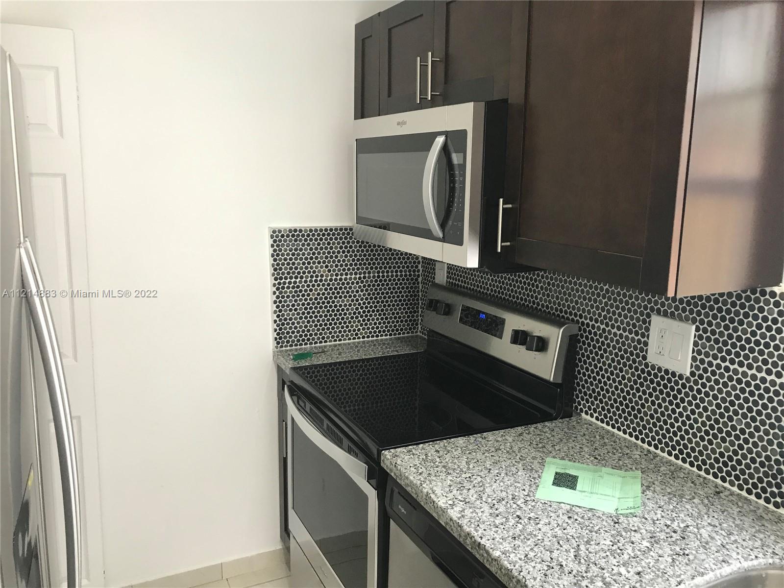 HONEY HILL PARK - Residential Lease