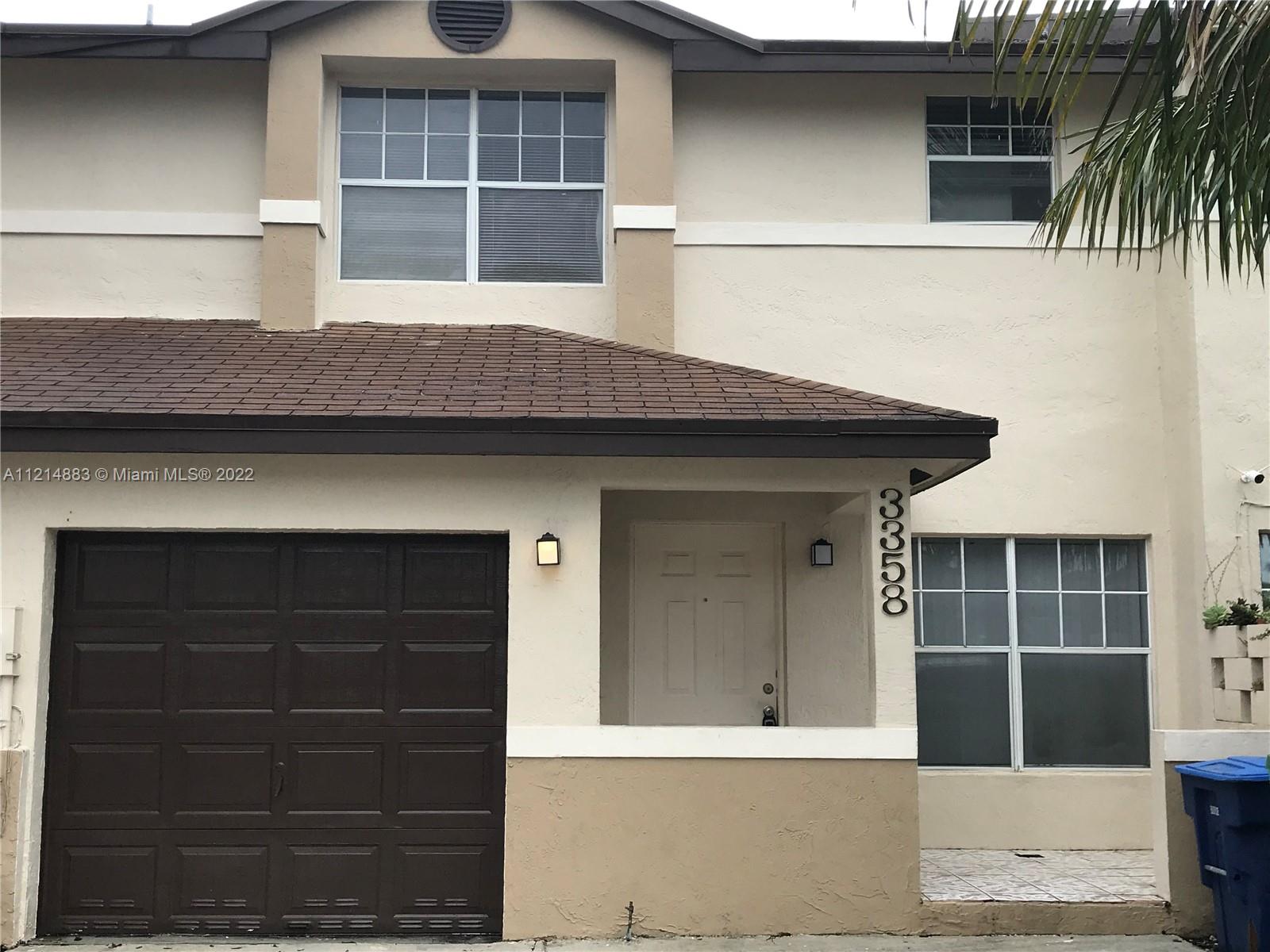 HONEY HILL PARK - Residential Lease
