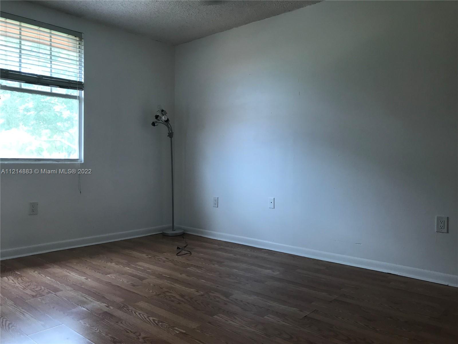 HONEY HILL PARK - Residential Lease
