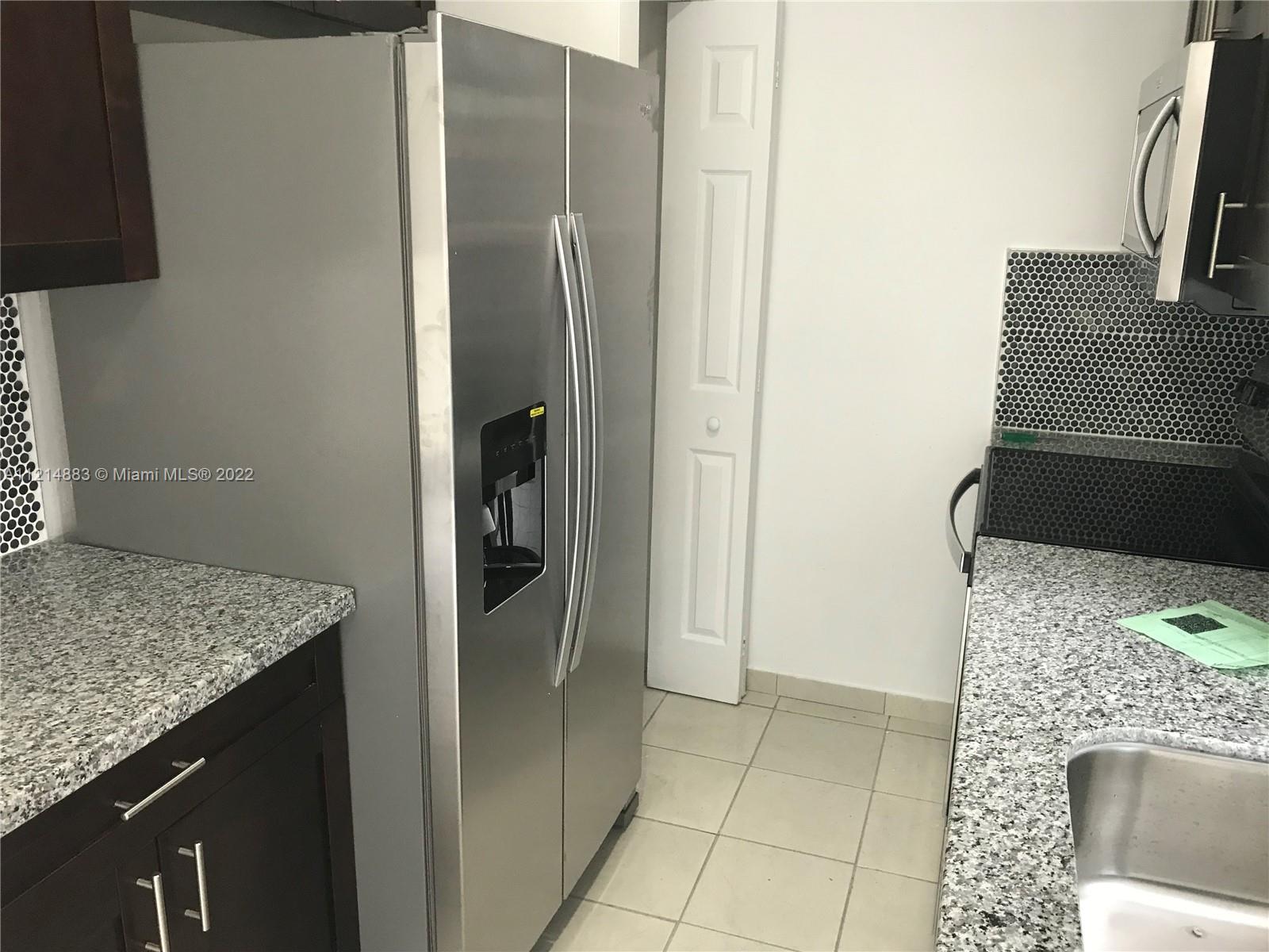 HONEY HILL PARK - Residential Lease