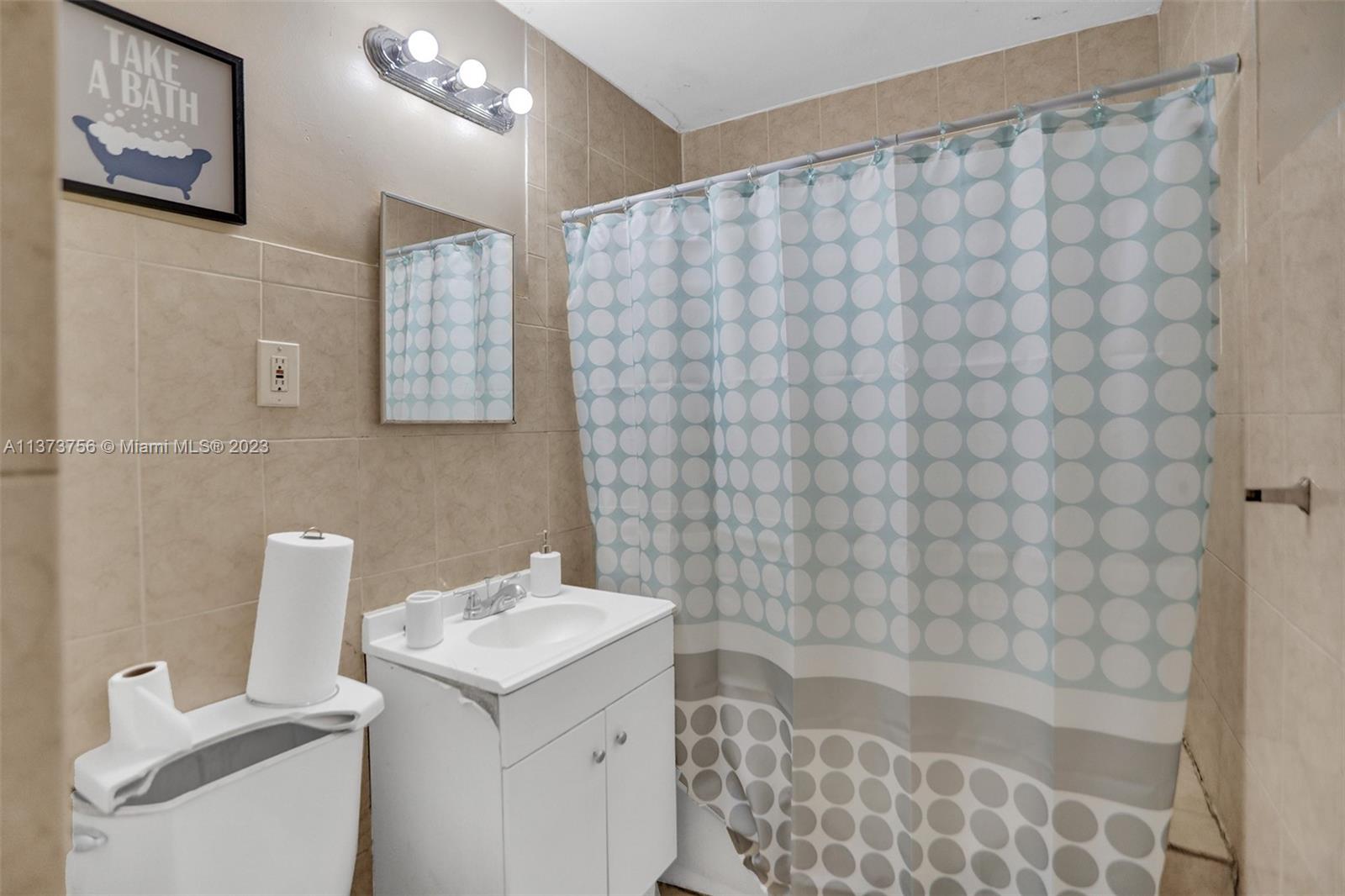 LINCOLN PARK CORR PLAT - Residential