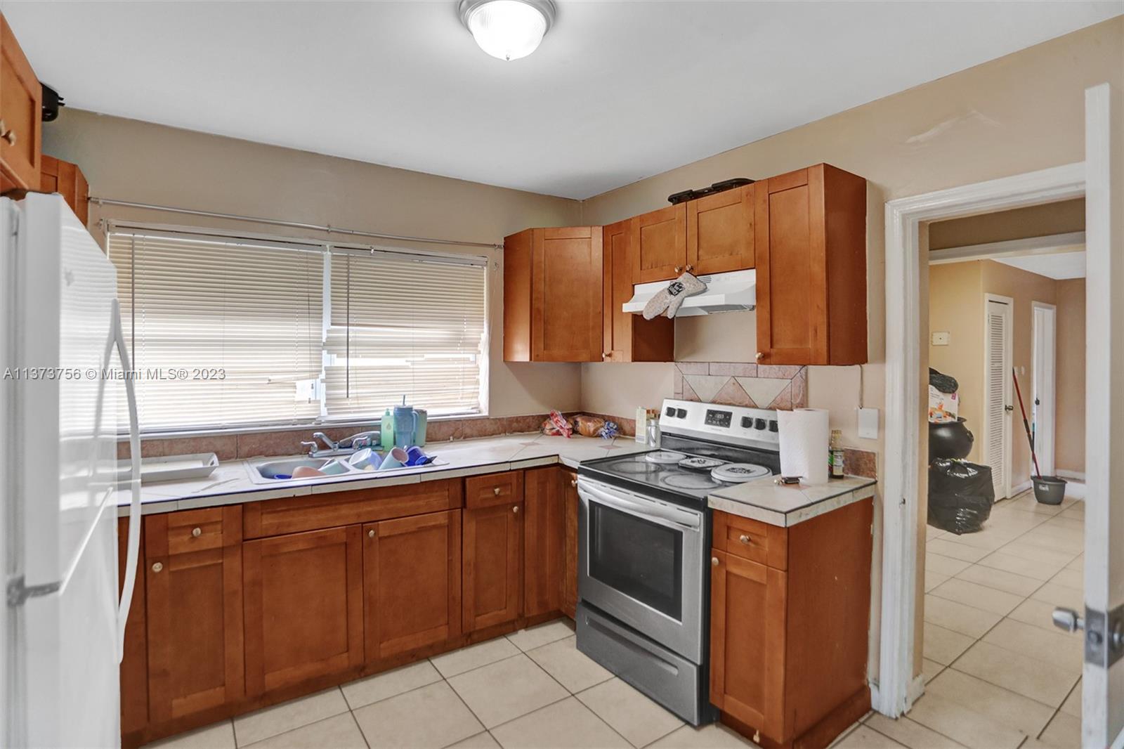 LINCOLN PARK CORR PLAT - Residential