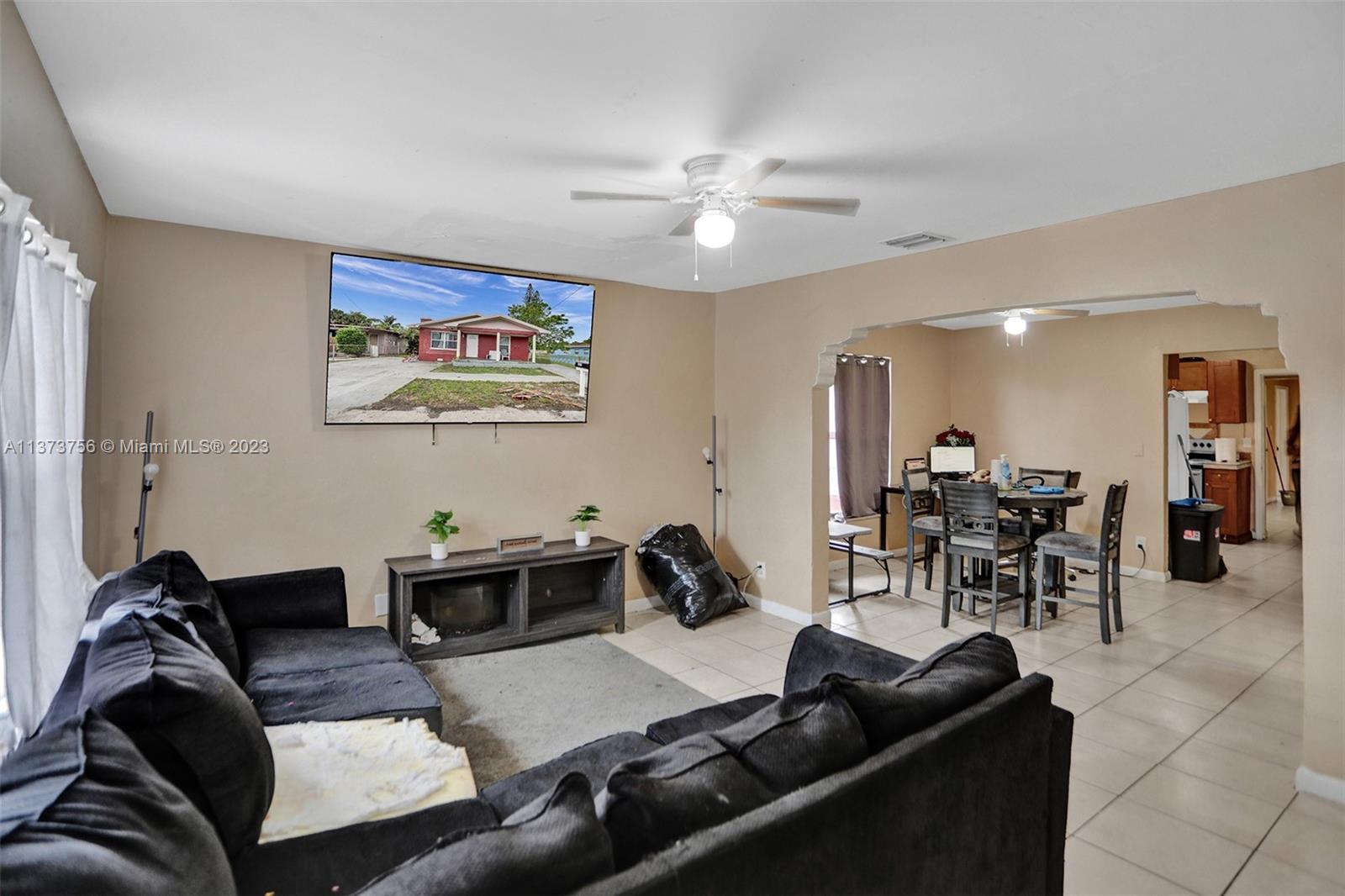 LINCOLN PARK CORR PLAT - Residential