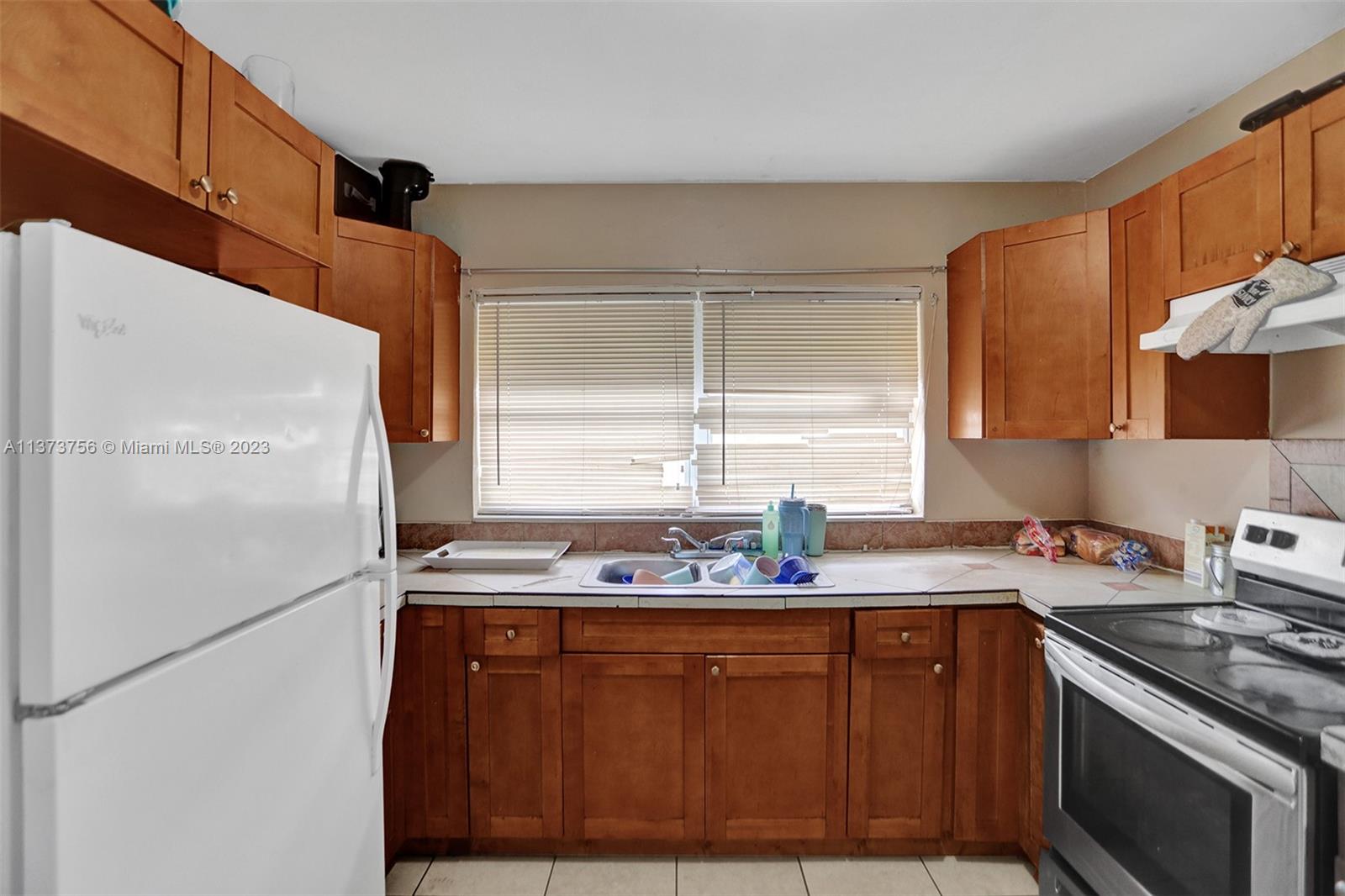 LINCOLN PARK CORR PLAT - Residential