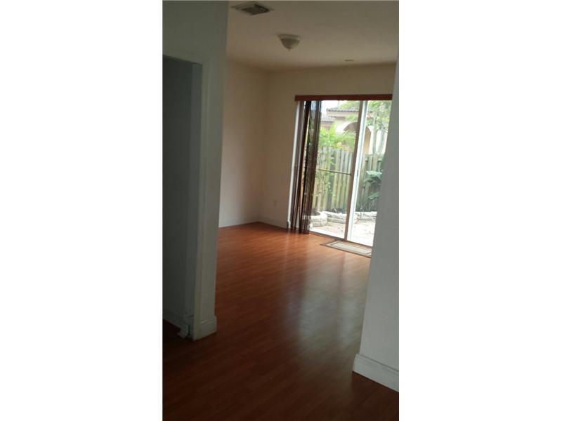 DORAL ISLES NORTH SECTION - Residential Lease