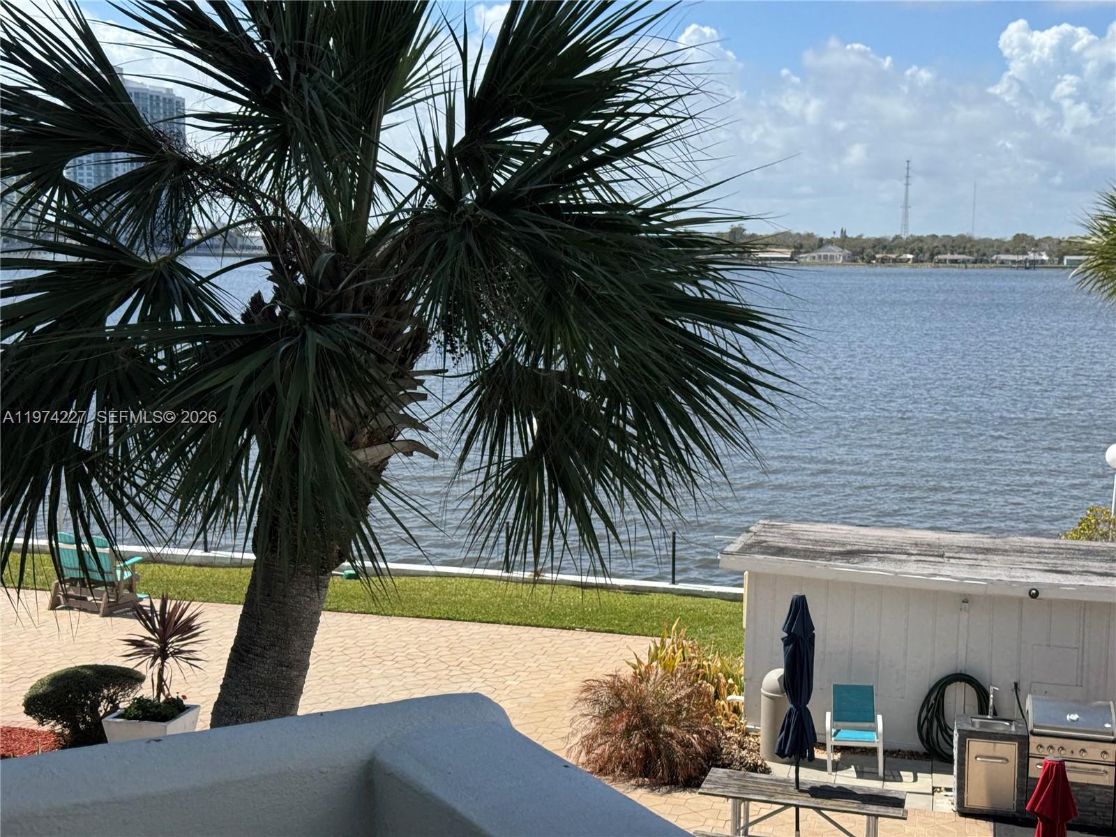 BAYSHORE BATH & TENNIS CLU - Residential