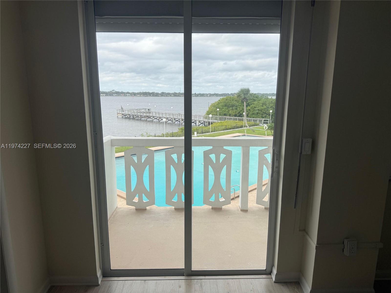 BAYSHORE BATH & TENNIS CLU - Residential