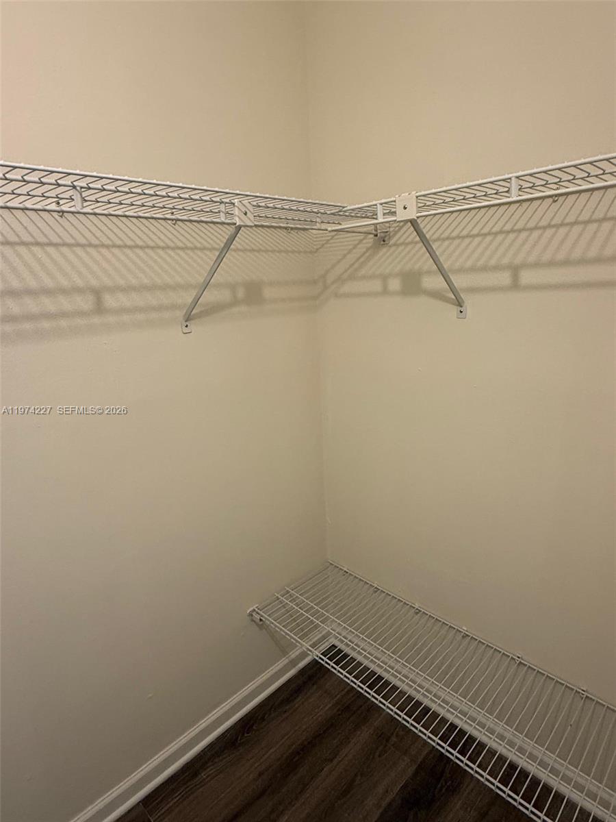 BAYSHORE BATH & TENNIS CLU - Residential