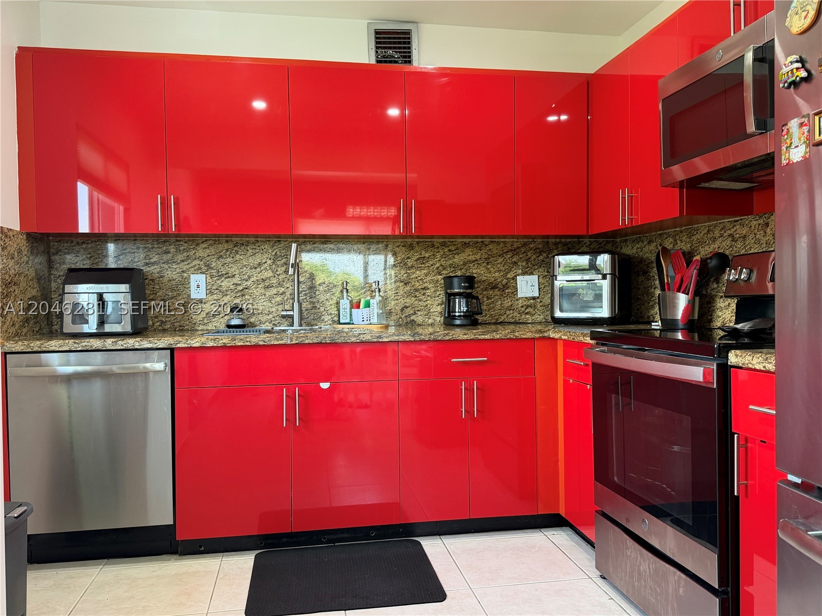 KINGSLEY AT CENTURY VILLA - Residential