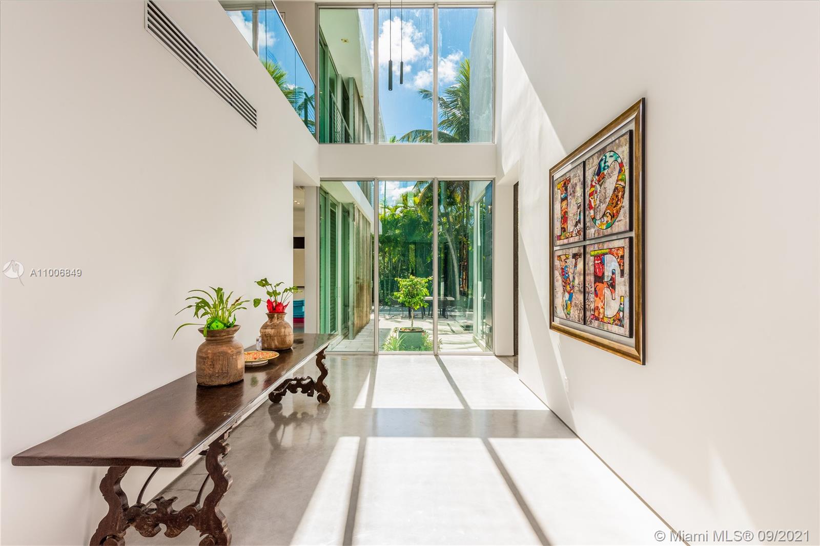 BAY HEIGHTS - Residential