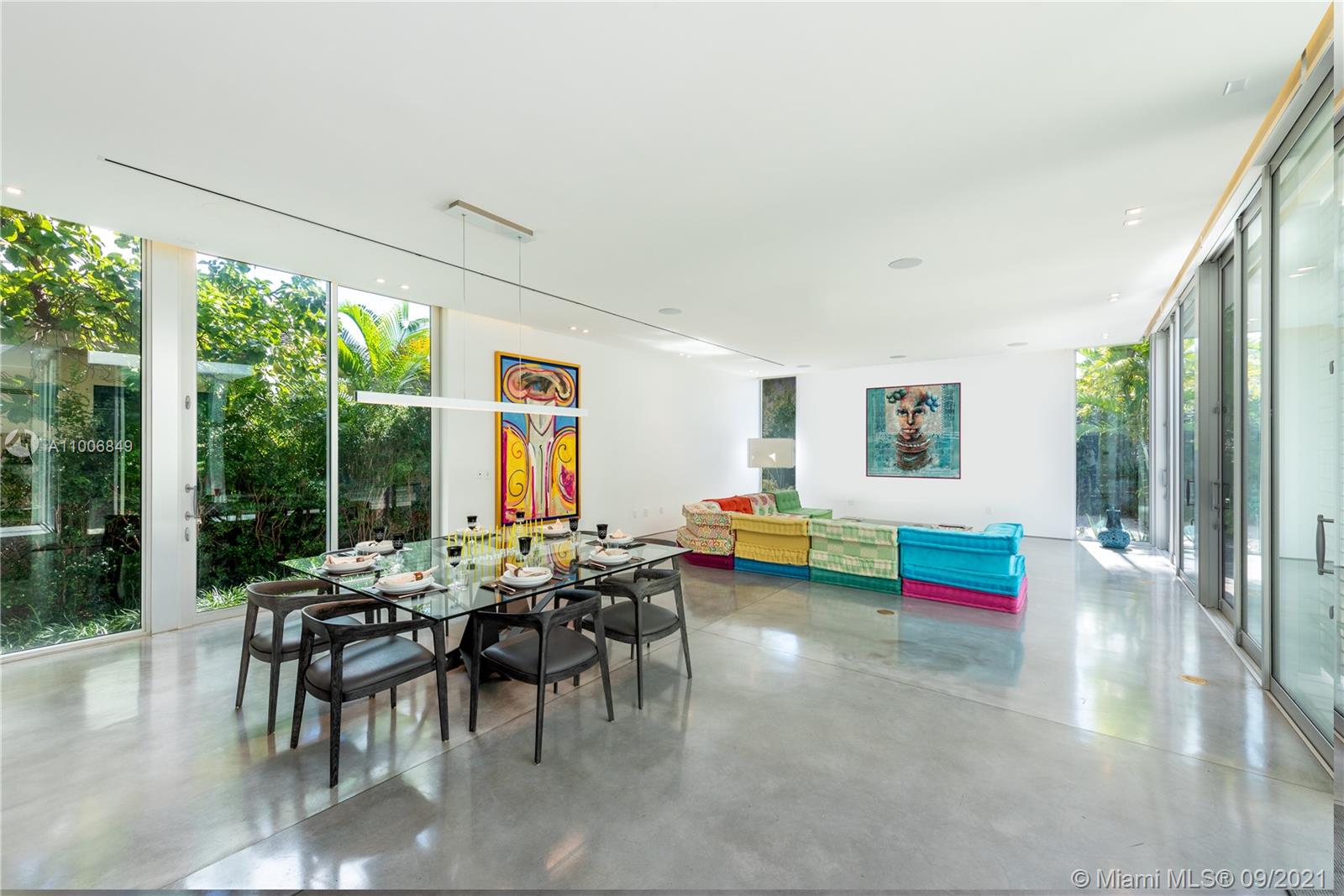 BAY HEIGHTS - Residential